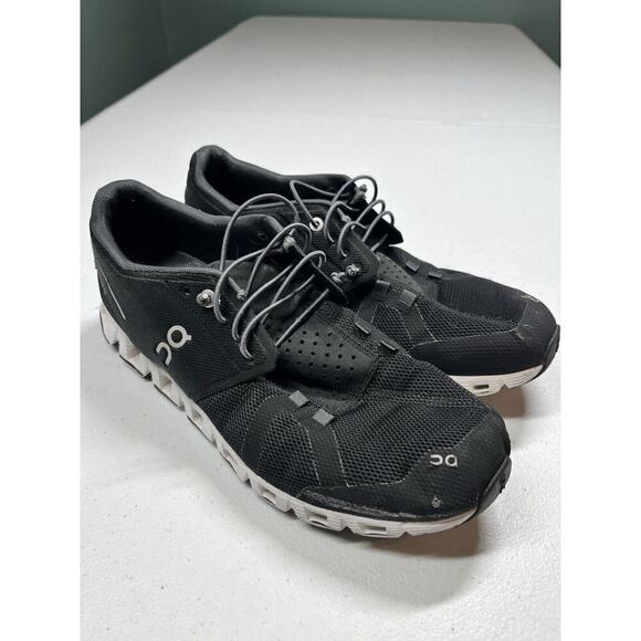 On Running Cloud Black Shoes - Men\'s On Running Eu 42 US 8.5 main image 5